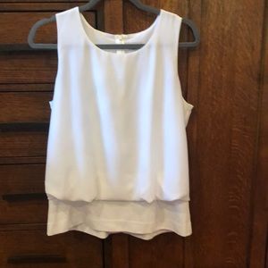 Medium Cabi White Sleeveless Blouse